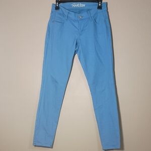 Old Navy RockStar Low Rise Skinny Jeans